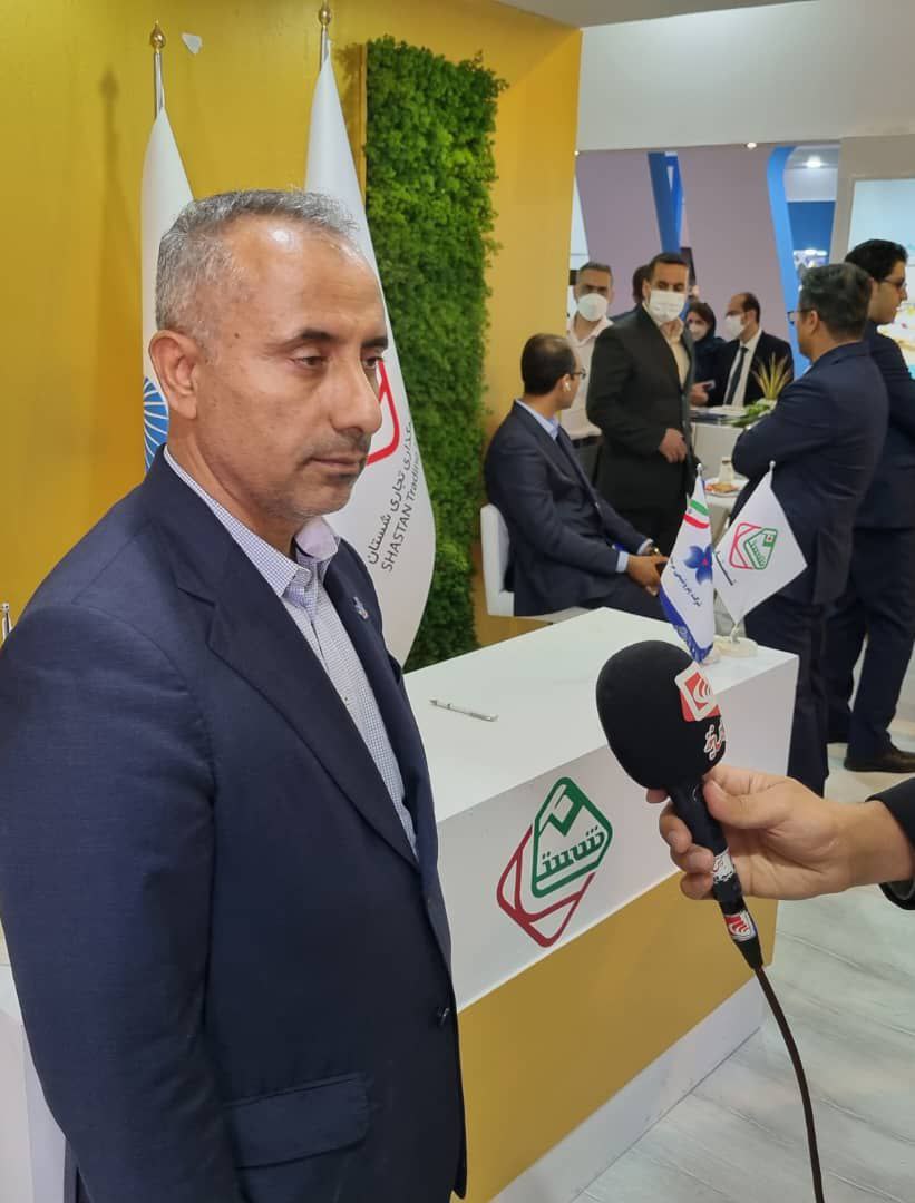 مدیر عامل پتروشیمی مرجان در پاسخ به پرسش خبرنگاران حاضر در نمایشگاه بین المللی صنعت نفت